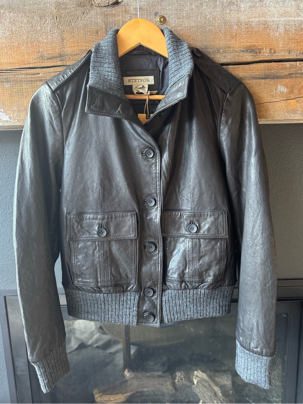 Stetson Women’s Leather Bomber Jacket